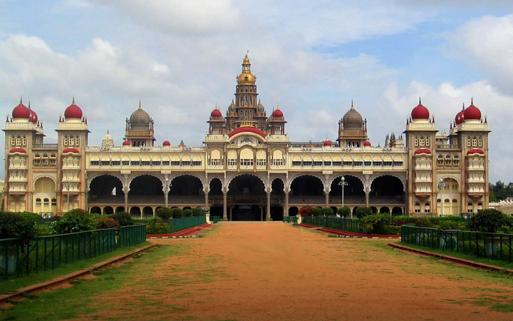 Cultural Tour of Karnataka & Kerala